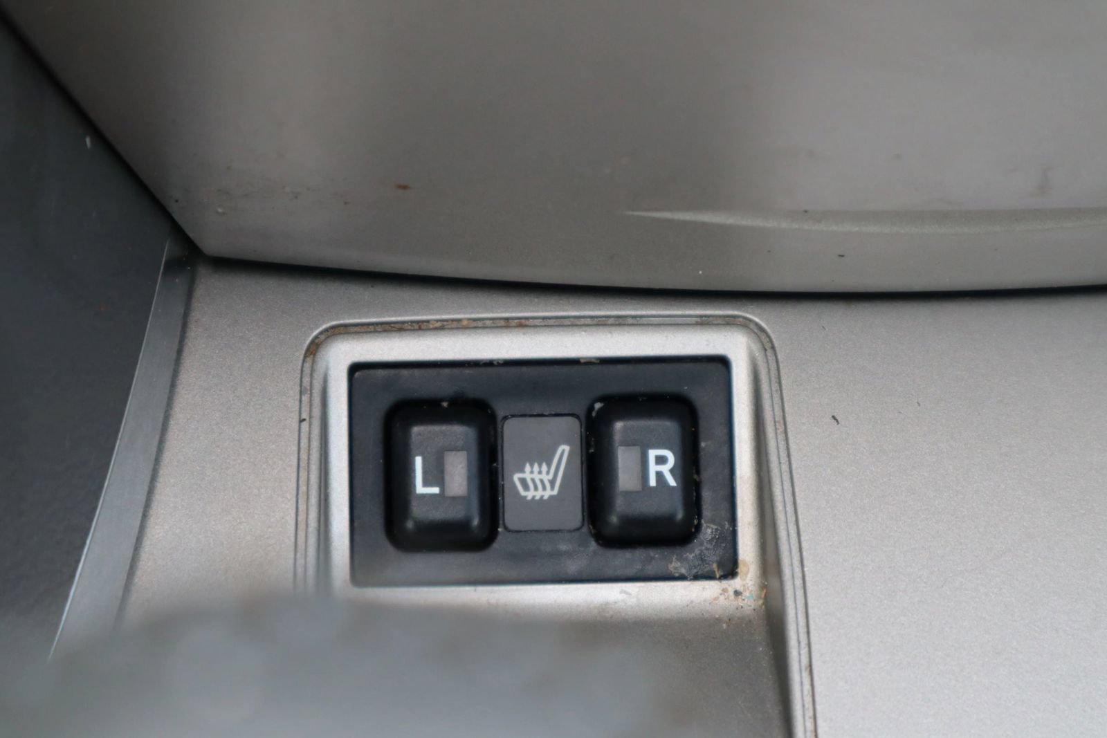 Used 2008 Toyota Camry Hybrid FWD image 23