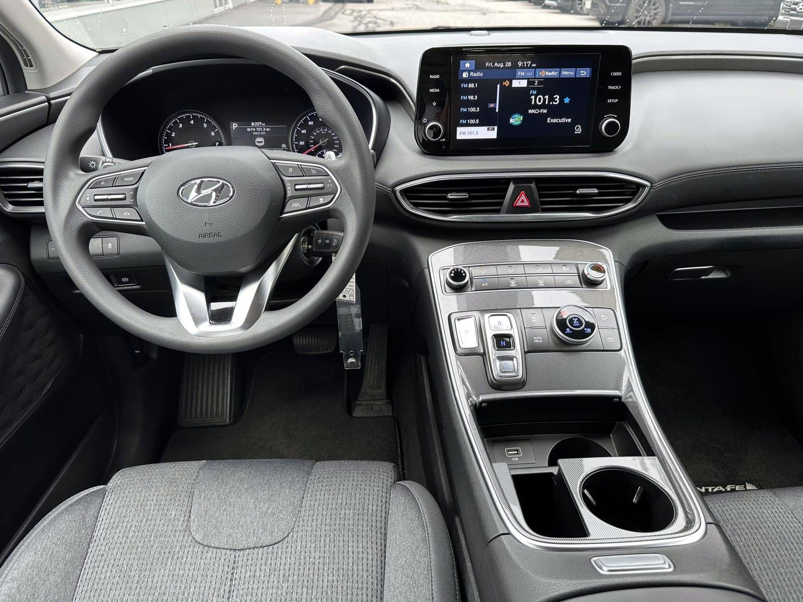 Used 2023 Hyundai Santa Fe SE AWD/4WD image 14