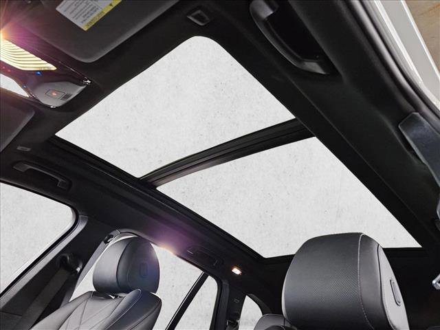 Used 2023 BMW X5 xDrive45e image 16