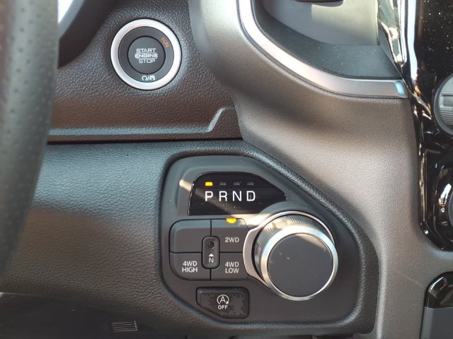 New 2026 RAM 1500 Express AWD/4WD image 20