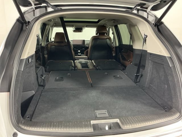 Used 2025 Acura MDX w/ Advance Package AWD/4WD image 31