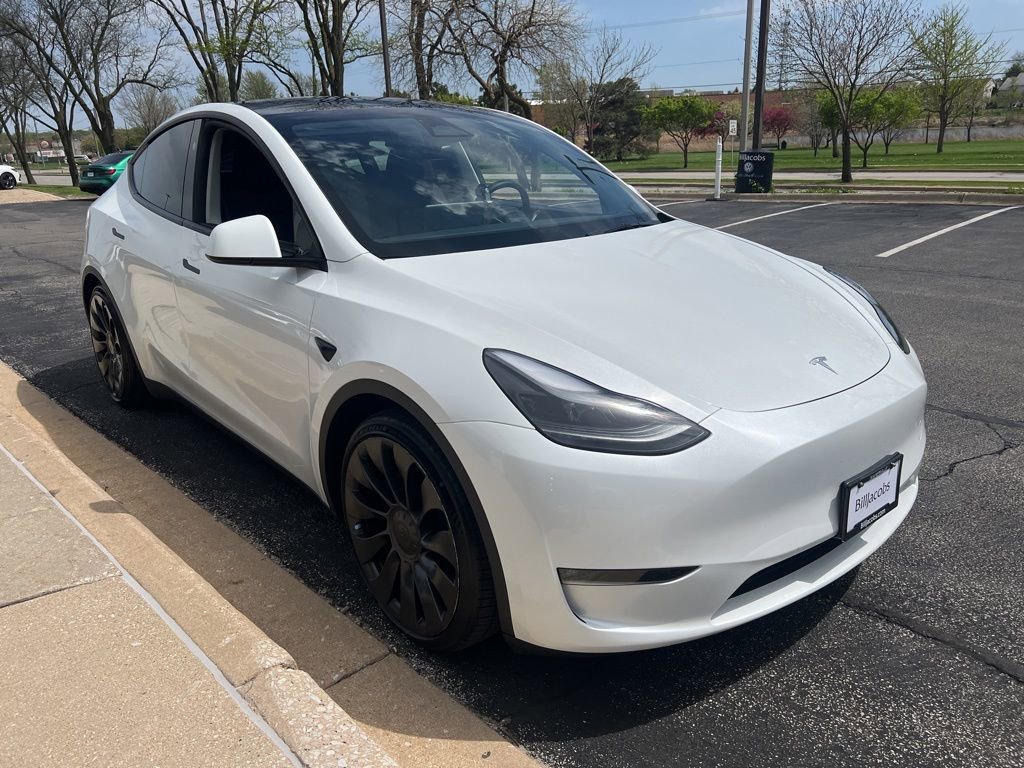 Used 2023 Tesla Model Y Performance AWD/4WD image 8
