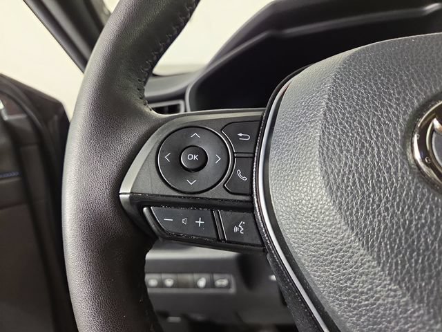 Used 2021 Toyota RAV4 XSE AWD/4WD image 25