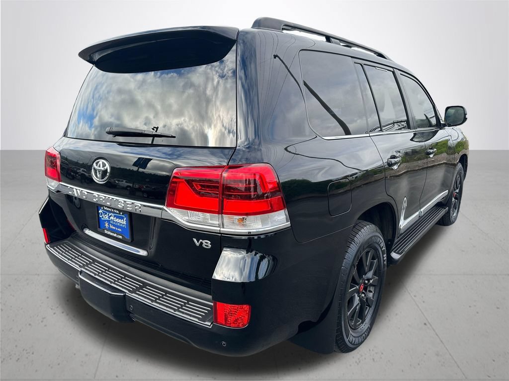 Used 2016 Toyota Land Cruiser AWD/4WD image 7