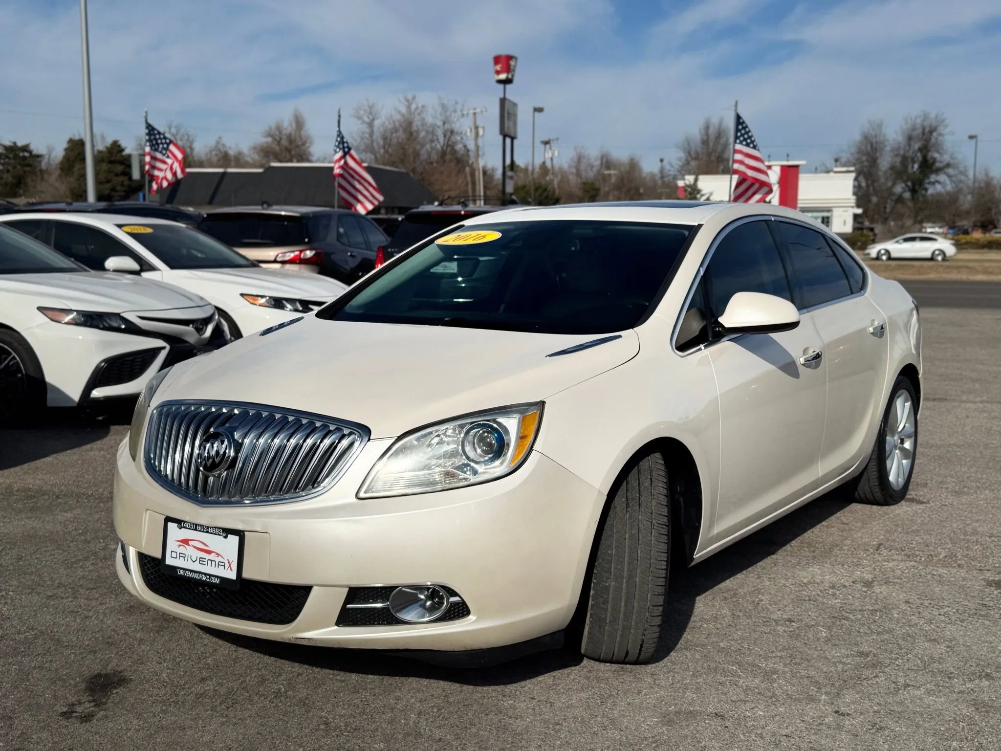 Used 2016 Buick Verano Leather w/ Experience Buick Package FWD image 7