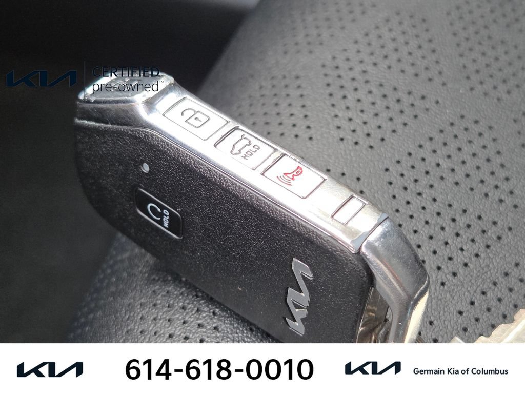 Certified 2024 Kia Seltos SX w/ SX Sunroof Package AWD/4WD image 33