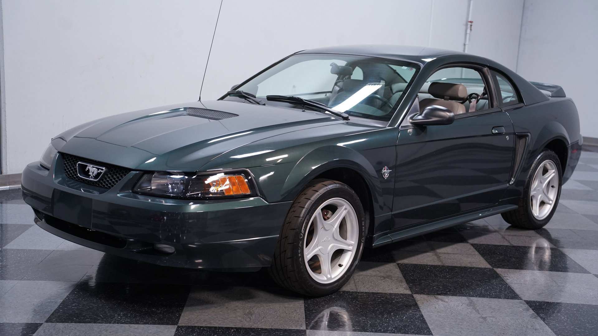 Used 1999 Ford Mustang GT image 5