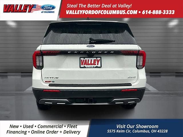 New 2025 Ford Explorer Active w/ Active Comfort Package image 6