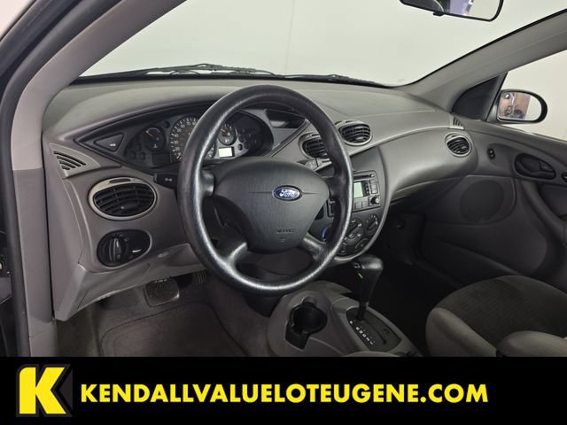 Used 2003 Ford Focus Wagon FWD image 3