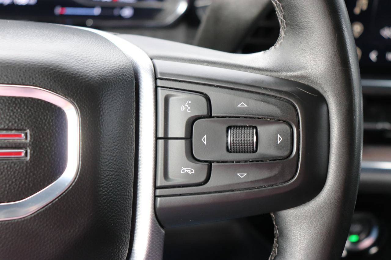 Used 2024 GMC Sierra 1500 SLT AWD/4WD image 30