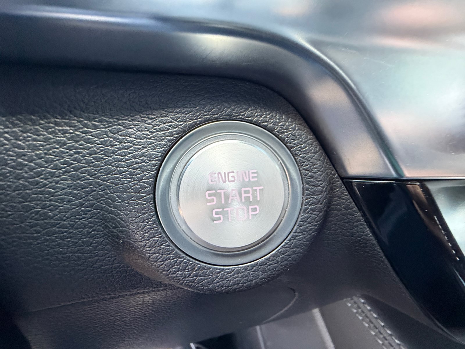 Used 2024 Kia Telluride SX Prestige AWD/4WD image 30