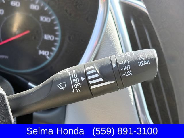 Used 2023 Chevrolet Equinox LS FWD image 15