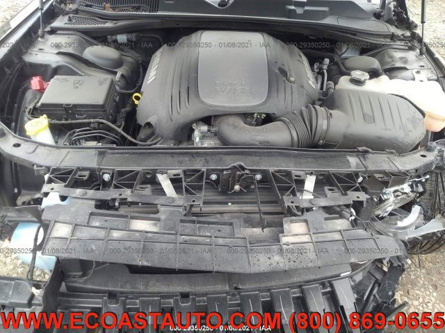 Used 2019 Dodge Challenger R/T w/ Performance Handling Group RWD image 8