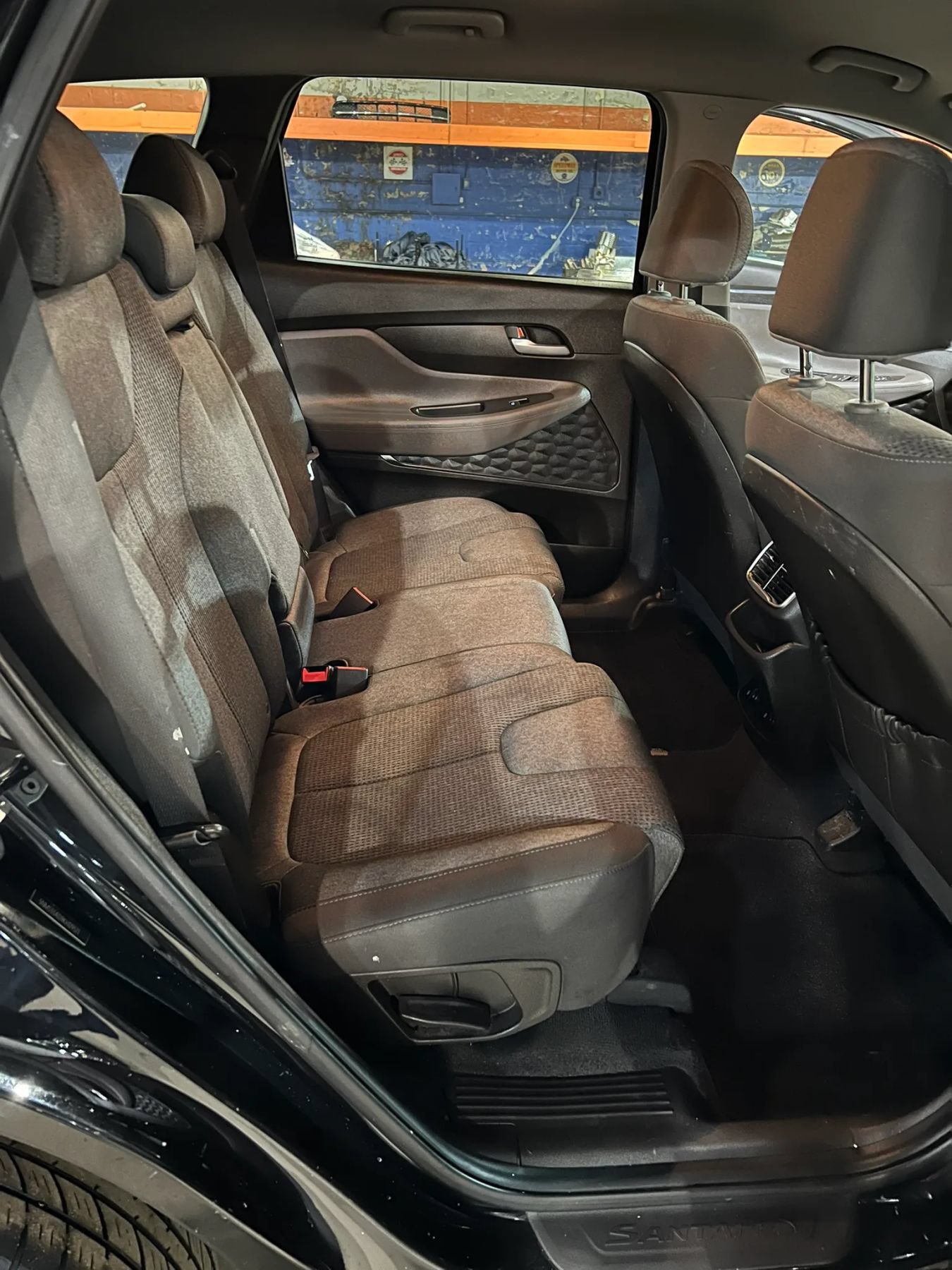 Used 2019 Hyundai Santa Fe SEL FWD image 16