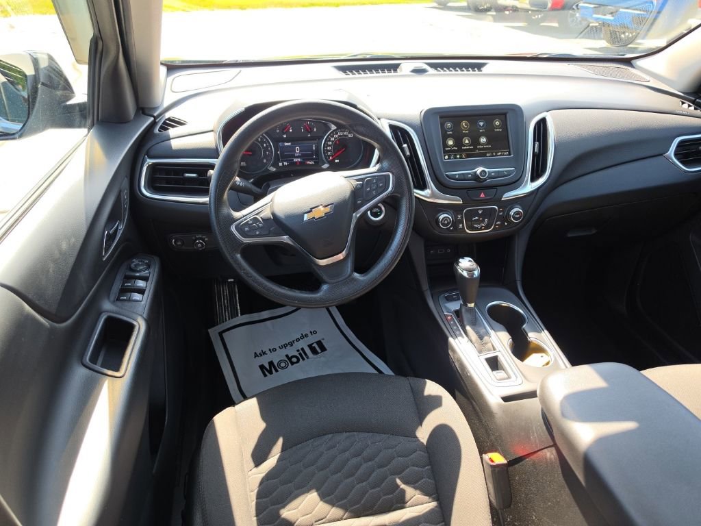 Used 2019 Chevrolet Equinox LT w/ LPO, Blackout Package AWD/4WD image 7