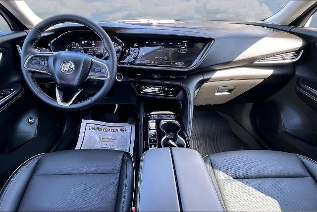 Used 2023 Buick Envision Essence image 7