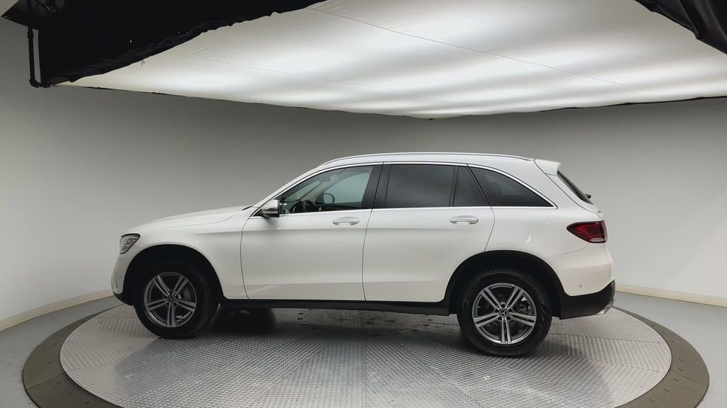 Used 2022 Mercedes-Benz GLC 300 4MATIC image 5