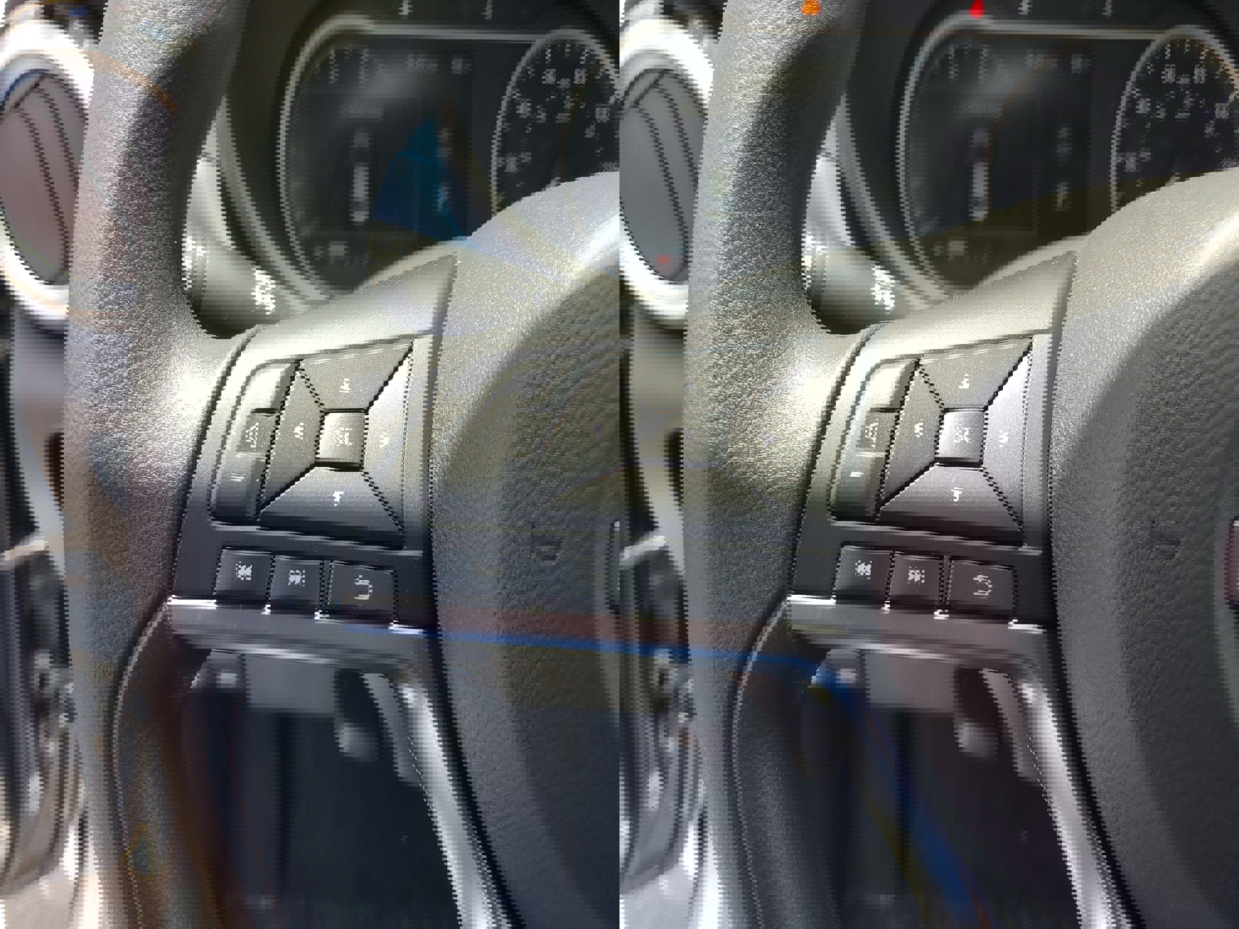 New 2025 Nissan Versa SV w/ Trunk Package image 21