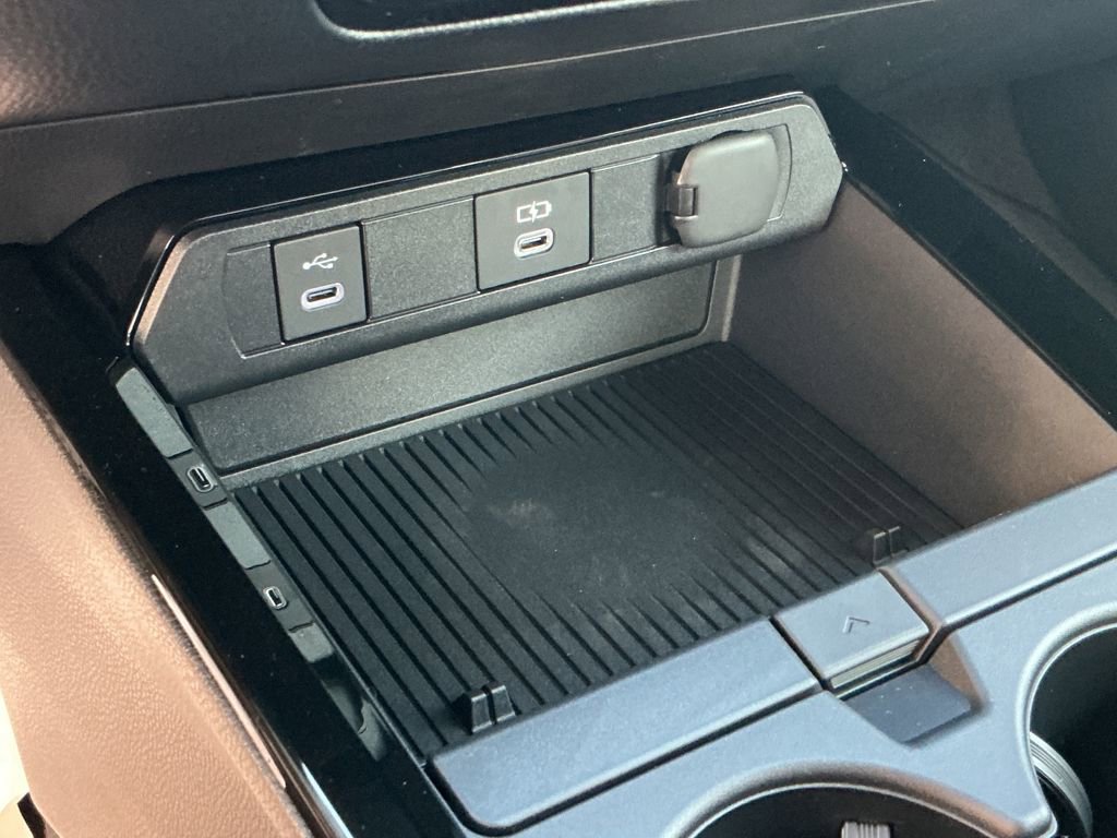New 2026 Toyota Prius XLE image 14