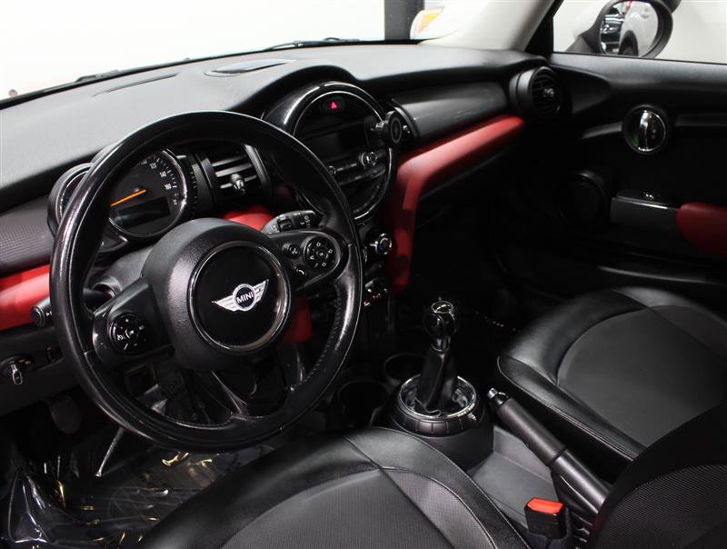 Used 2014 MINI Cooper 2-Door Hardtop FWD image 7