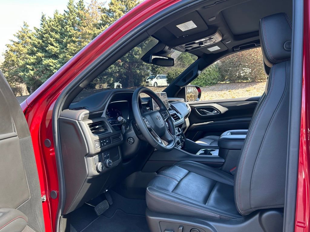 Used 2024 Chevrolet Tahoe RST w/ Luxury Package image 41