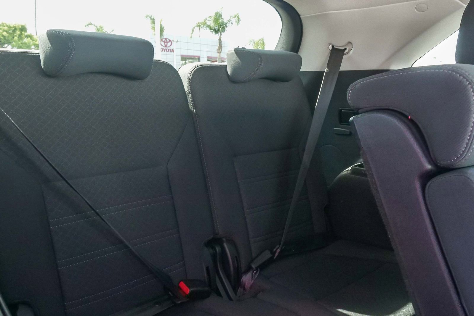 Used 2020 Kia Sorento S FWD image 16