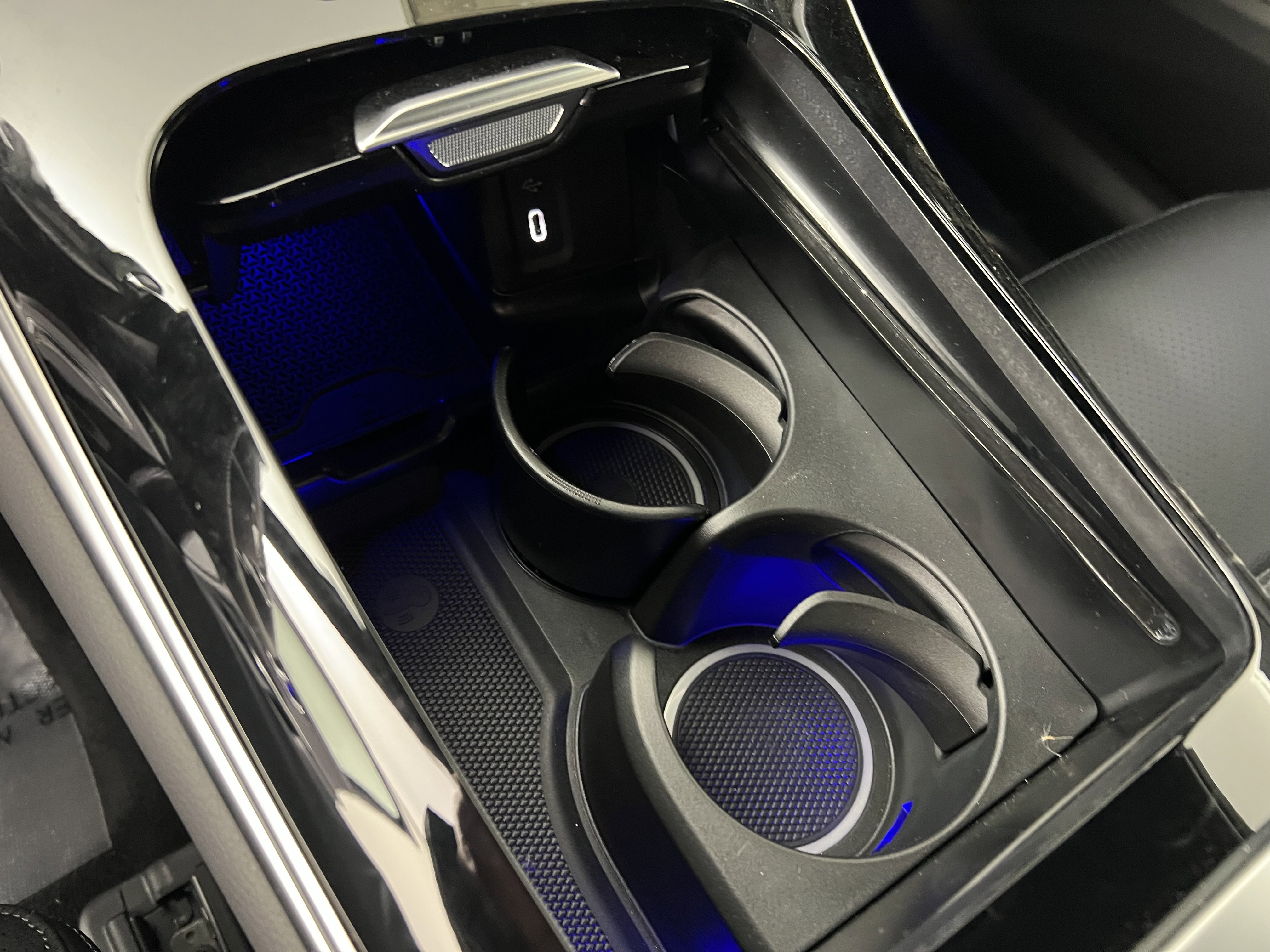 New 2026 Mercedes-Benz GLC 350e 4MATIC image 32