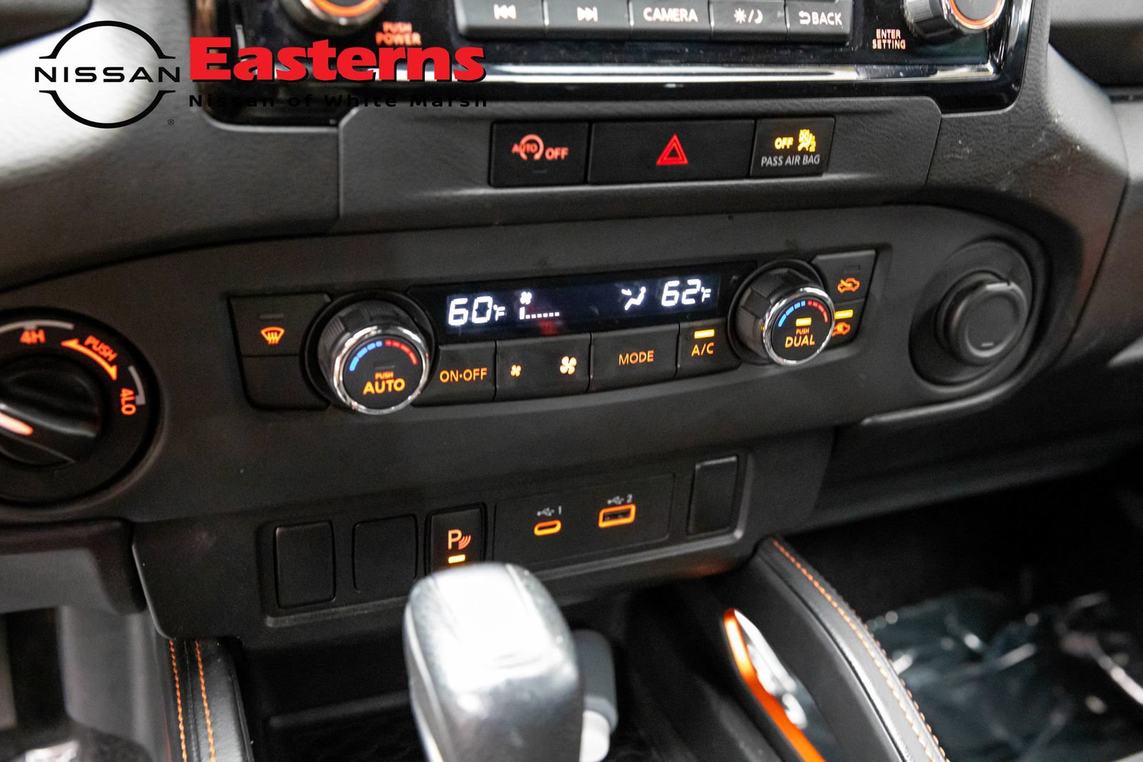 Used 2023 Nissan Frontier PRO-4X w/ Technology Package AWD/4WD image 19