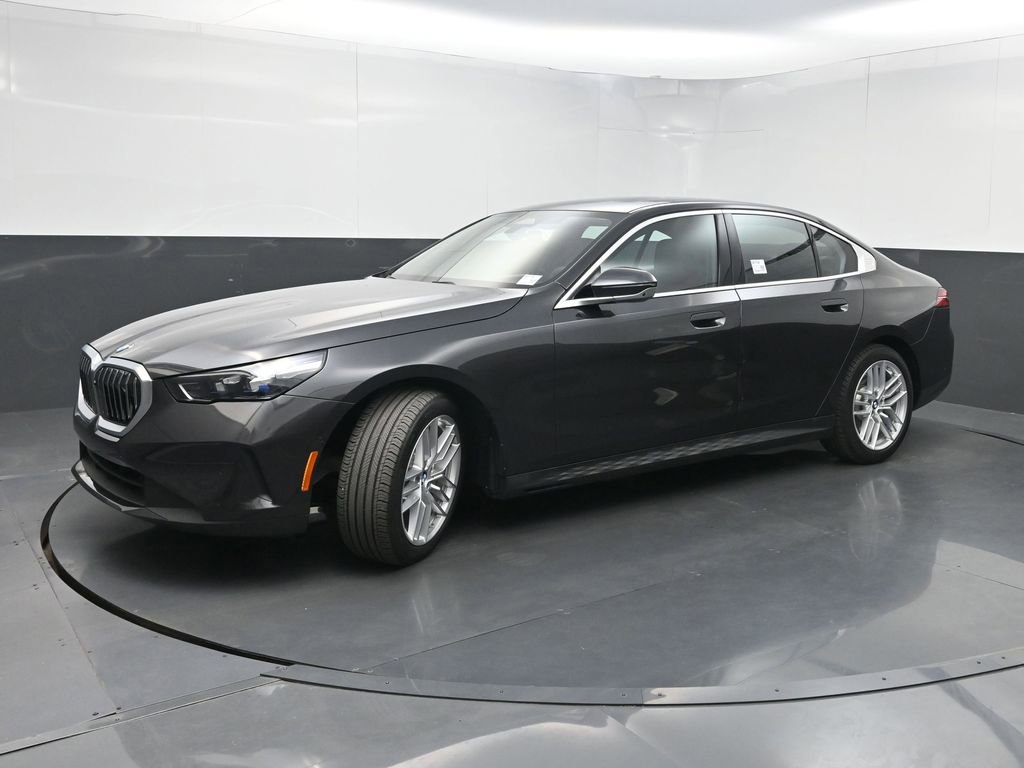 Used 2024 BMW 530i xDrive w/ Premium Package AWD/4WD image 23