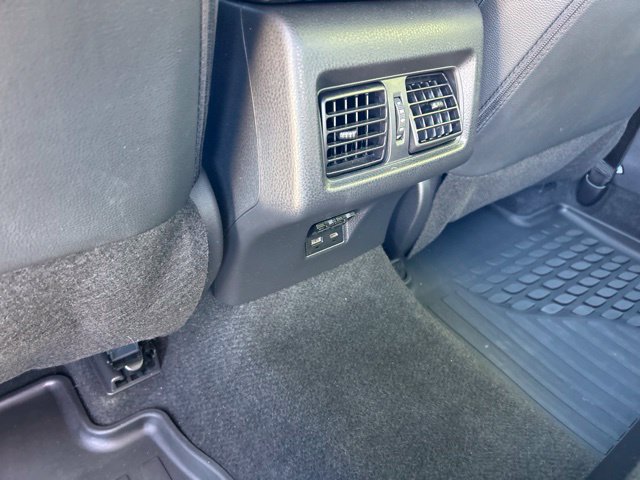 Used 2025 Toyota Camry SE w/ Multimedia Upgrade Package FWD image 10