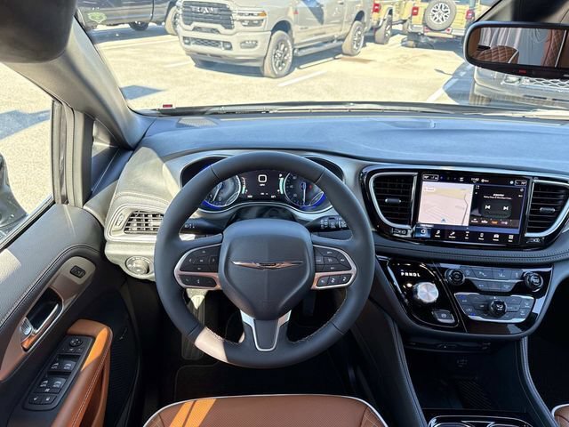 New 2026 Chrysler Pacifica Pinnacle FWD image 27