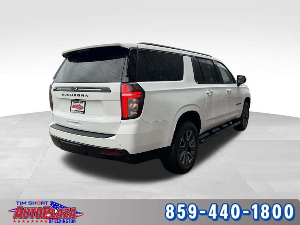 Used 2023 Chevrolet Suburban Z71 image 11