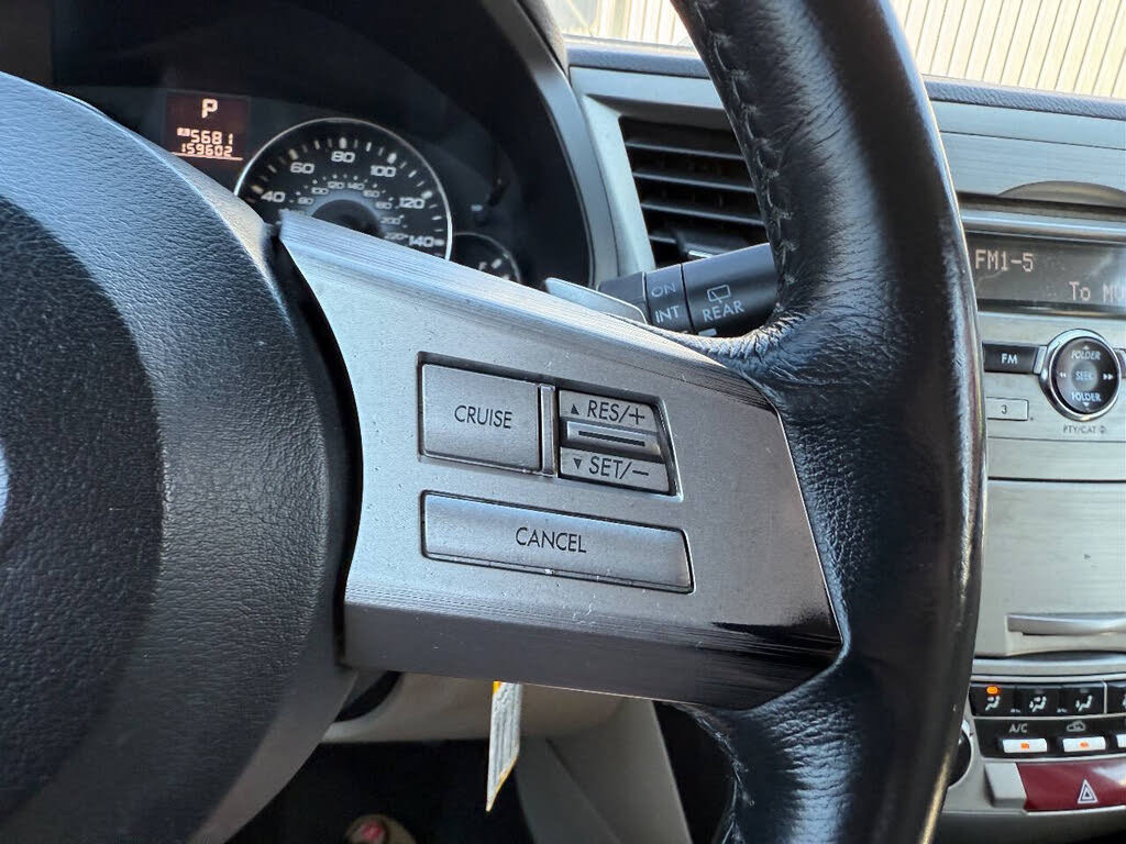 Used 2010 Subaru Outback 3.6R Premium AWD/4WD image 24