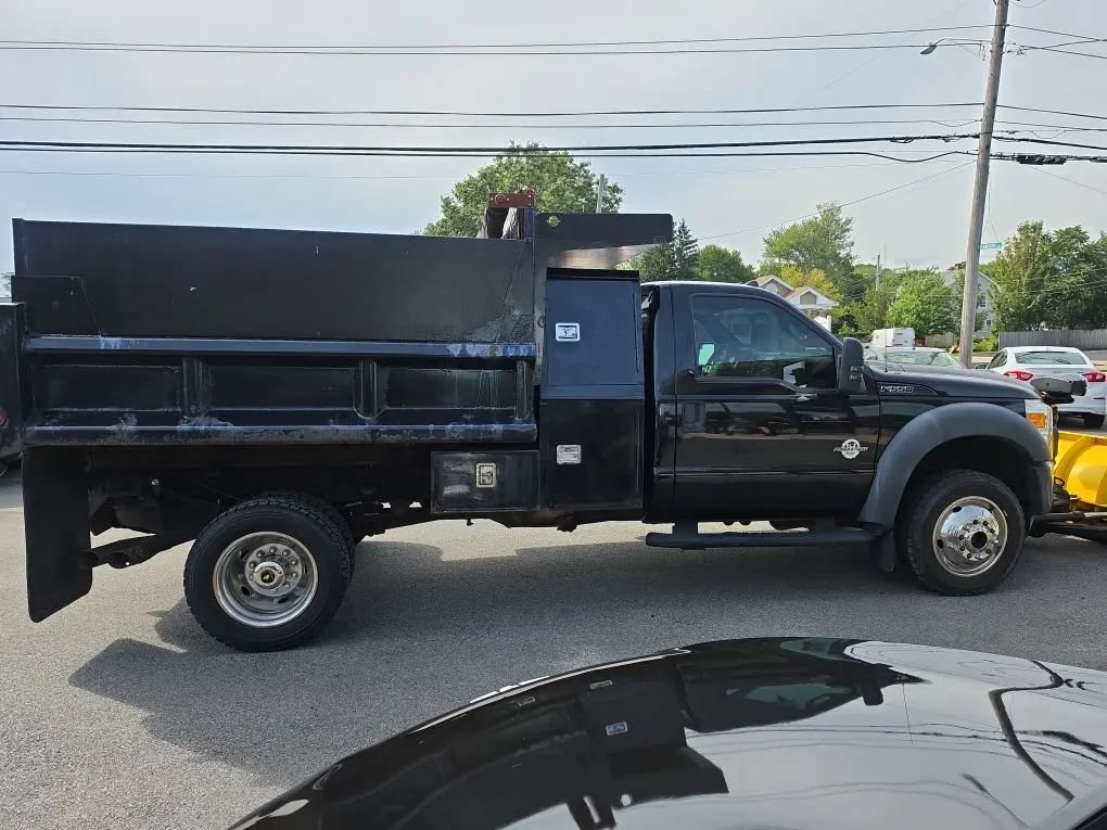 Used 2012 Ford F550 4x4 Regular Cab Super Duty image 8
