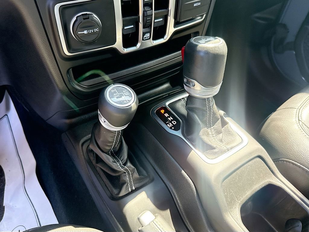 Used 2021 Jeep Wrangler Unlimited Sahara image 18