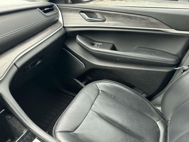 Certified 2021 Jeep Grand Cherokee L Limited image 30