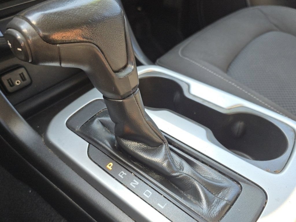 Used 2019 Chevrolet Colorado LT w/ LT Convenience Package AWD/4WD image 32