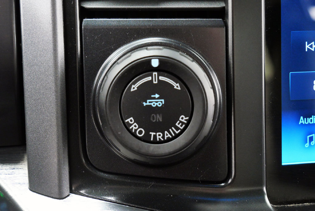 Used 2021 Ford F150 Lariat w/ Equipment Group 502A High AWD/4WD image 31