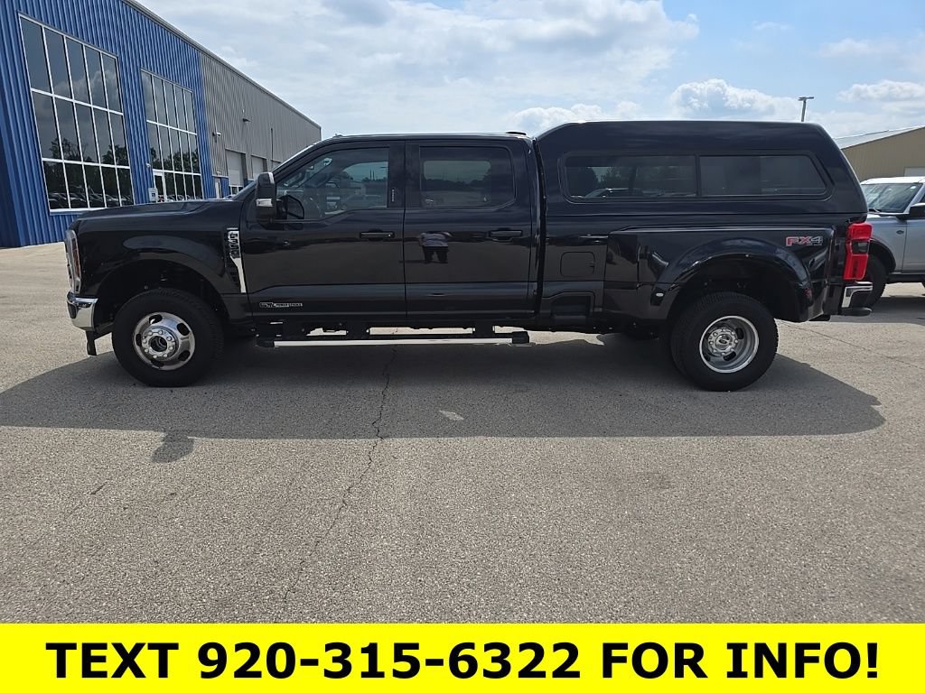 Used 2024 Ford F350 Lariat w/ FX4 Off-Road Package AWD/4WD image 3