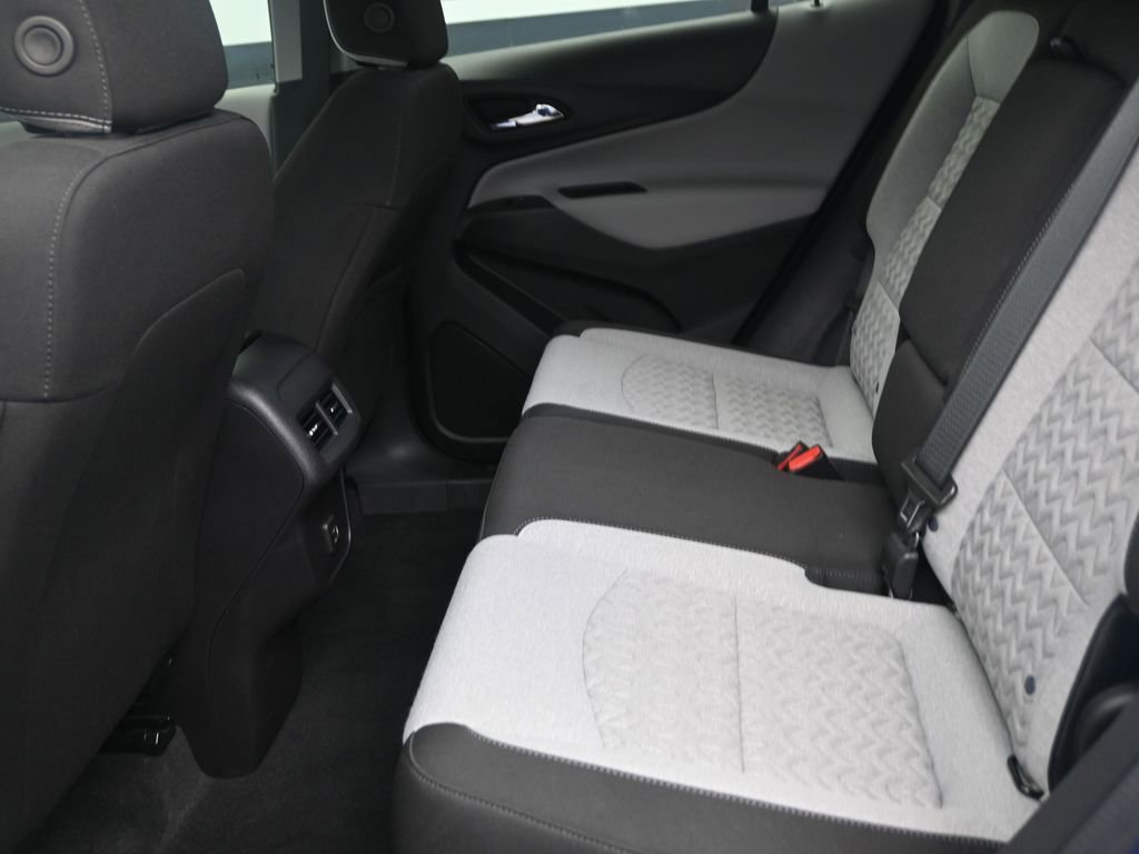Used 2024 Chevrolet Equinox LS image 14