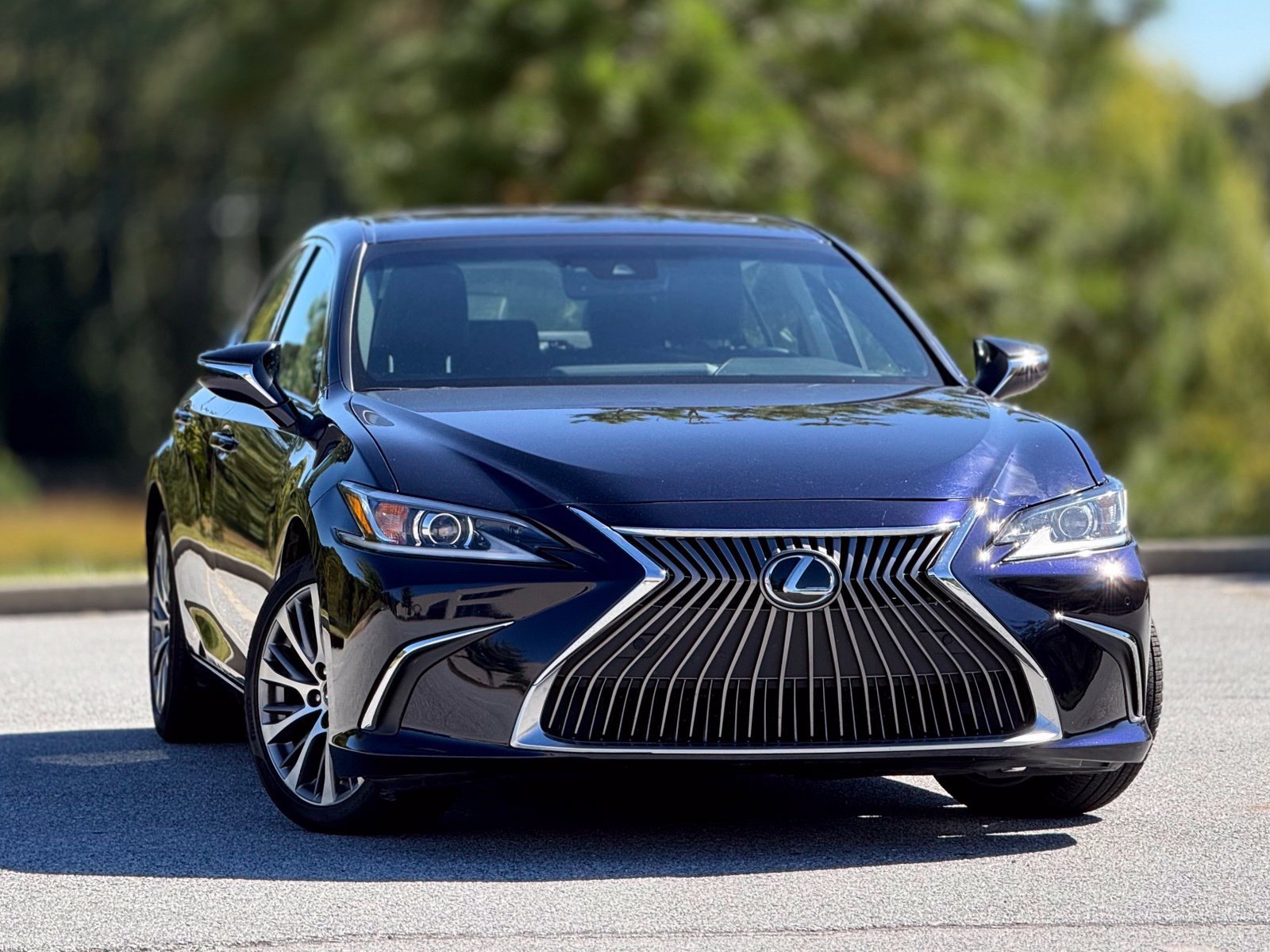 Used 2019 Lexus ES 350 w/ Premium Package FWD image 4