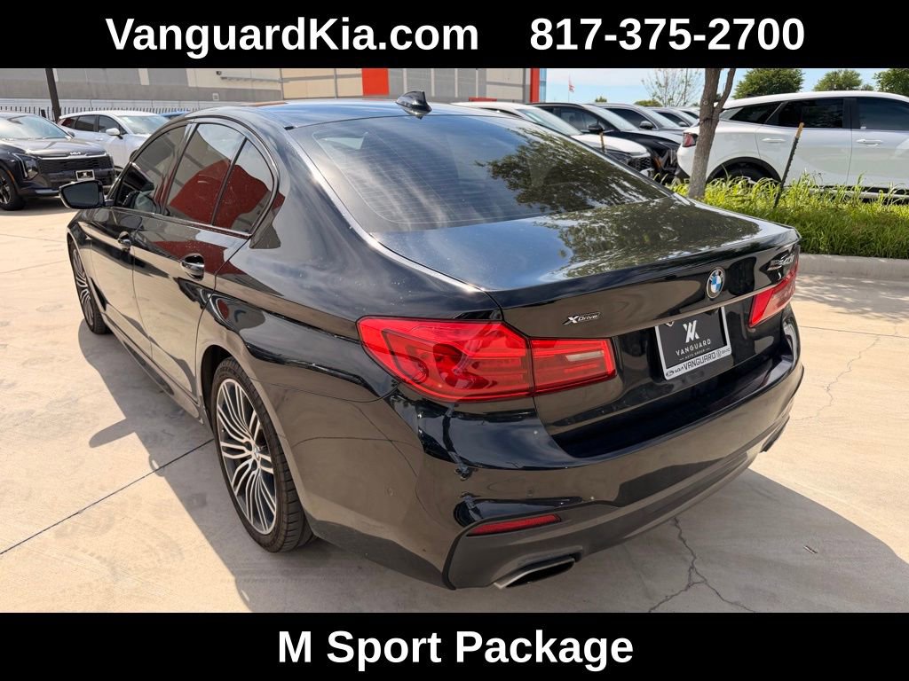 Used 2019 BMW 540i xDrive w/ M Sport Package image 2