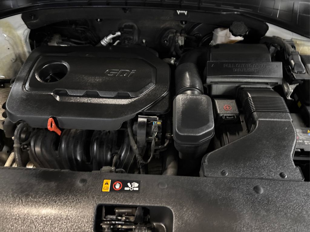 Used 2020 Kia Sorento LX image 13