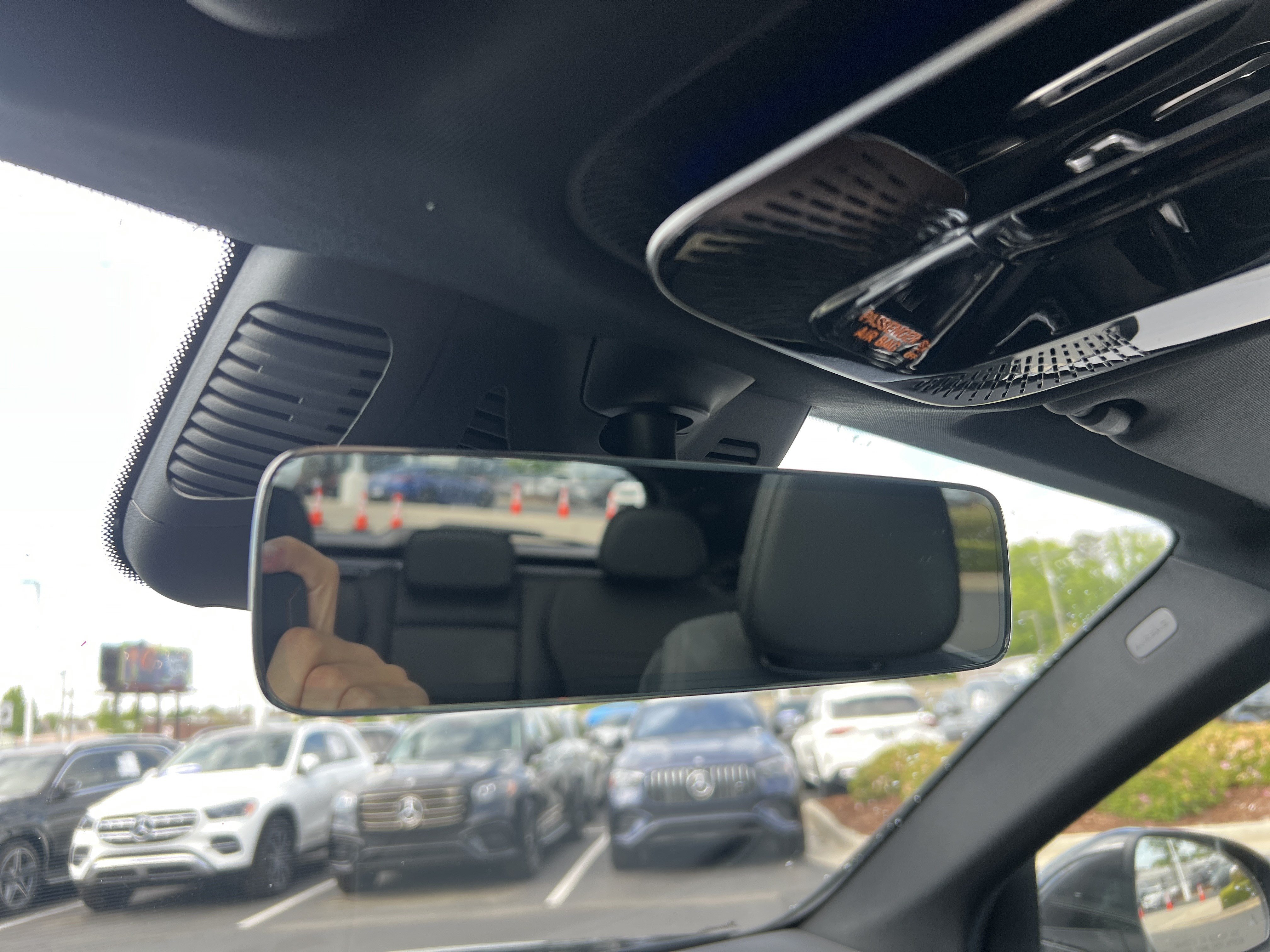 Certified 2025 Mercedes-Benz GLC 300 4MATIC image 26
