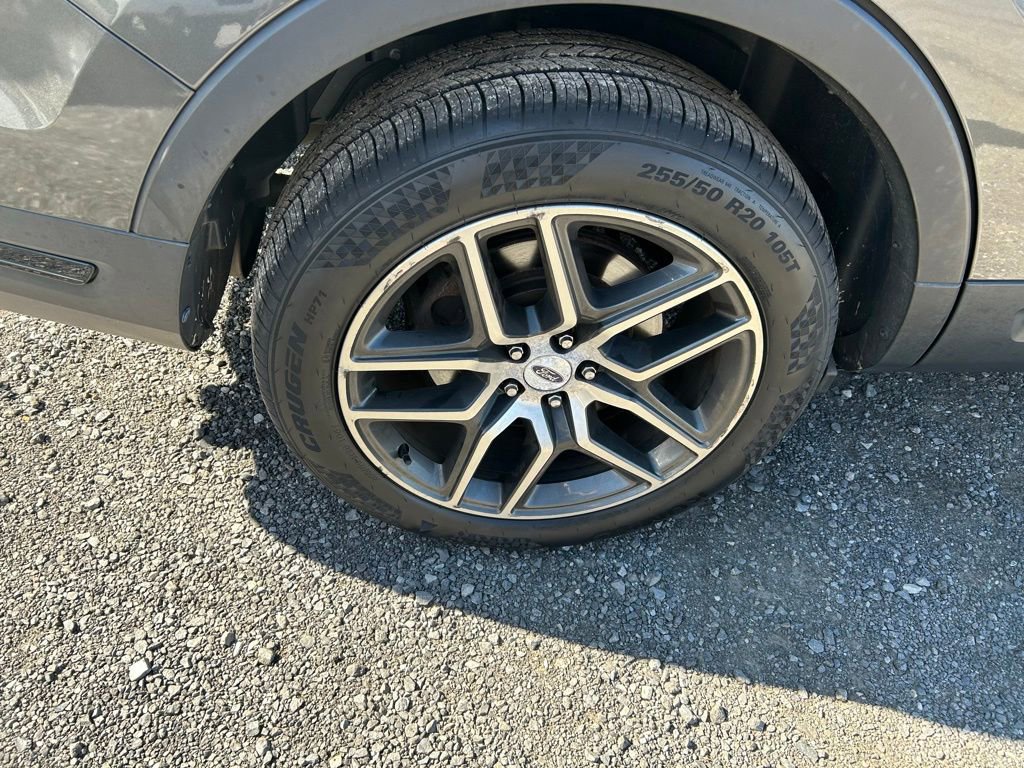 Used 2018 Ford Explorer Sport w/ Equipment Group 401A AWD/4WD image 11