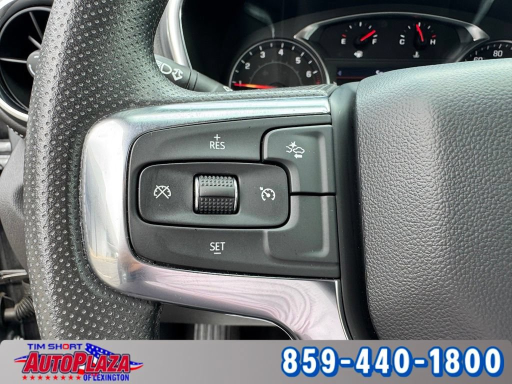 Used 2025 Chevrolet Blazer LT AWD/4WD image 24