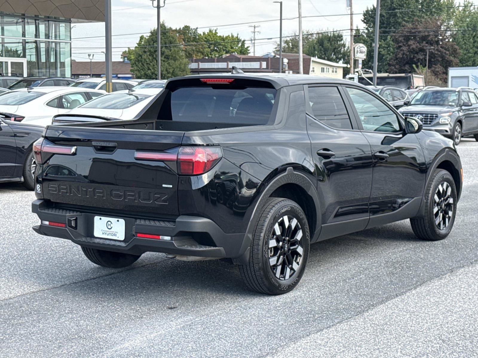Certified 2025 Hyundai Santa Cruz SE AWD/4WD image 25