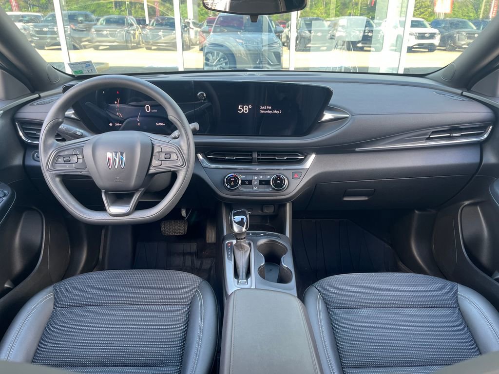 Used 2024 Buick Envista Preferred w/ Advanced Safety Package FWD image 15