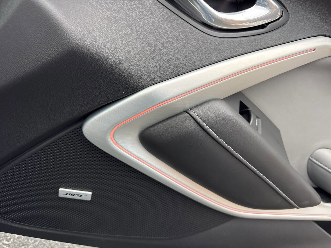 Used 2020 Chevrolet Camaro SS image 32