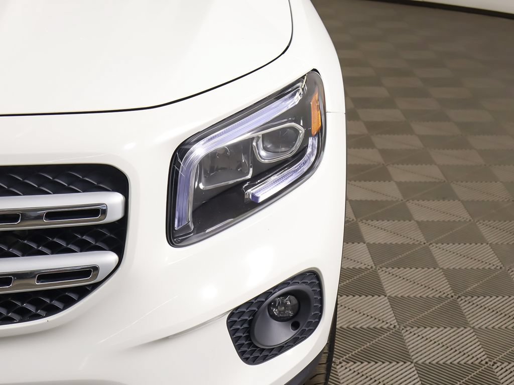 Used 2022 Mercedes-Benz GLB 250 4MATIC image 15